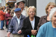 Jubilados y Pensionados: Cuánto pasarán a cobrar en junio con el nuevo índice de inflación y que pasará con el bono