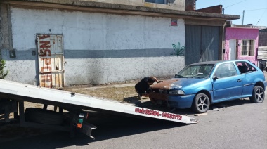Retuvieron dos vehículos por estado de abandono la en vía pública
