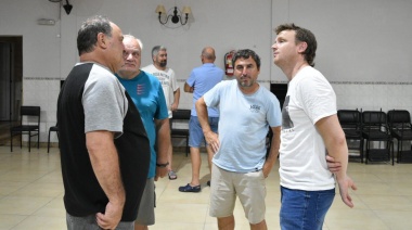 Wesner entregó 30 kits deportivos a instituciones de la Unión de Clubes de Olavarría