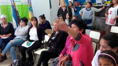 Tensión en la reunión entre el Consejo Escolar y vecinos de Sierra Chica por los problemas edilicio de la Escuela N°2