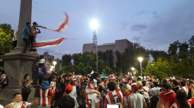Los hinchas de River festejaron su cuarta Copa Libertadores en el centro de la ciudad