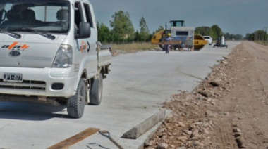Licitarán nuevas etapas de repavimentación de la avenida Avellaneda.