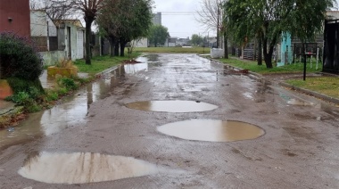 Solicitan mantenimiento en calles de Sierra Chica afectadas por la lluvia