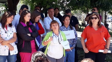 Caso Huaiquimil: Profesionales de la salud respaldaron a la médica residente de primer año