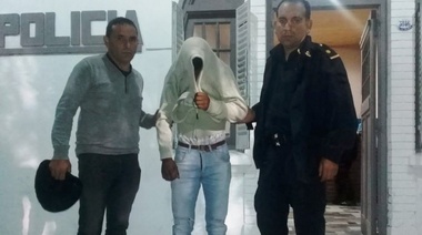 Detuvieron al joven que trasladaba en moto a la acusada por el crimen de Morena