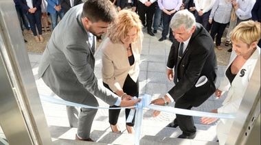 El intendente Galli inauguró un Centro de Atención Nación Empresas