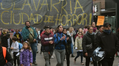 Dolorosa marcha por los asesinatos de Sandra y Thiago