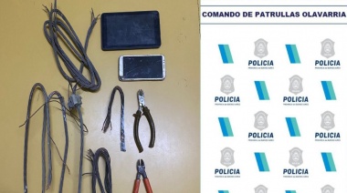 Un hombre fue aprehendido luego de que la Policía lo sorprendiera con cables de cobre