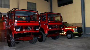 Llegaron 3 nuevas unidades al Cuartel Central de Bomberos Olavarría