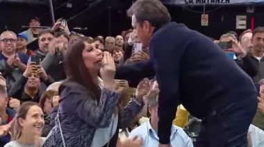 Divertido cruce entre Sergio Massa y Moria Casán