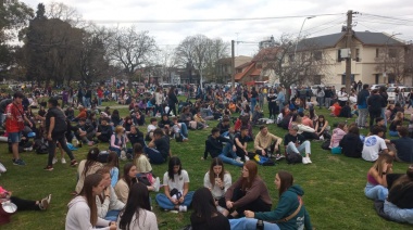 La juventud festejó el Día del Estudiante y de la Primavera