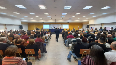 Con reconocimientos y entrega de títulos, la Facultad de Sociales festejó 35 años