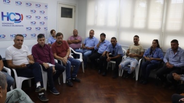 Trabajadores de TuBus se reunieron con concejales ante la profunda crisis que sufre el servicio