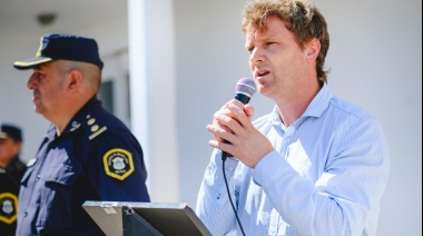 Wesner encabezó el acto de inicio de clases en la Escuela de Policía Juan Vucetich