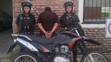 Tenían cocaína e intentaron huir de la policía, pero fueron aprehendidos