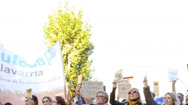 Convocatoria histórica en la Marcha Universitaria en Olavarría