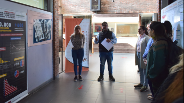 Se inauguró una nueva muestra en los pasillos de la Facultad de Ciencias Sociales