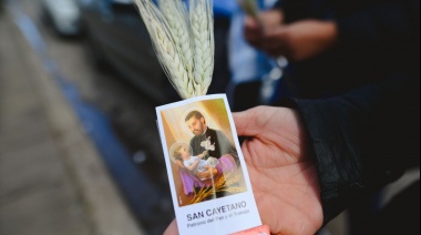 El Intendente Maximiliano Wesner participó de la Caminata de San Cayetano