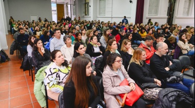 Prevención del suicidio adolescente: El Municipio brindó una capacitación a equipos municipales, del ámbito educativo y organismos