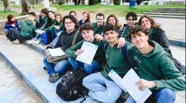 El intendente Wesner abrió las Jornadas Regionales del Programa “Voces Adolescentes”
