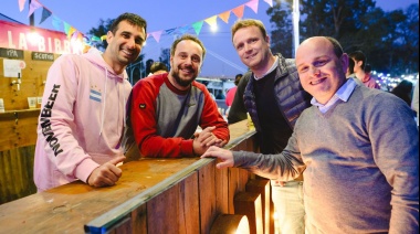 Una multitud acompañó la primera edición de “Primavera Cervecera”