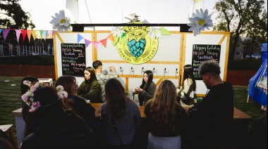 Una multitud acompañó la primera edición de “Primavera Cervecera”