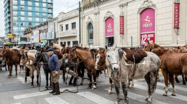 El Intendente Wesner despidió a los Gauchos Peregrinos de San José en su peregrinación a la Basílica de Luján
