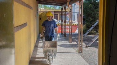 El intendente Wesner recorrió el inicio de las obras en el Jardín de Infantes Nº 912