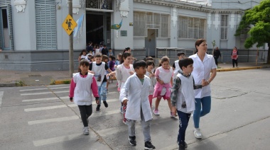 El Municipio participó del simulacro de evacuación en la Escuela Primaria Nº 4