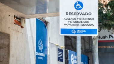 Instalación de cartelería de ascenso y descenso para personas con movilidad reducida