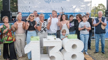 Más de 20 mil personas celebraron los 138 años de la localidad de Hinojo