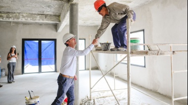 El intendente Wesner recorrió la construcción del Centro Recreativo y Deportivo en el ex Matadero Municipal