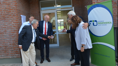 El Intendente Wesner participó de la inauguración del edificio de Ingeniería en Agrimensura