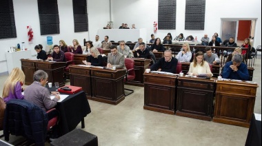 Con resoluciones aprobadas, el HCD realizó la quinta sesión ordinaria del año