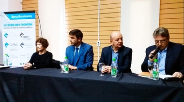 Con la arquitecta Berta Brusilovsky, comenzó la capacitación en accesibilidad cognitiva