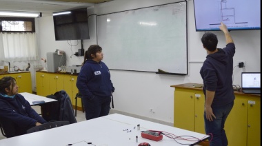 La Facultad de Ingeniería continúa acciones con la Cooperativa “Viento en Contra”