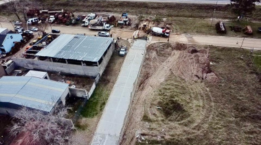 Avanza la obra de pavimentación en el barrio Carlos Pellegrini