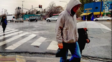 Alertas amarilla y naranja para el norte y centro bonaerense por intensas lluvias
