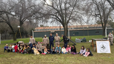 Vecinos de Sierra Chica disfrutaron de una exhibición de los canes del Servicio Penitenciario Bonaerense