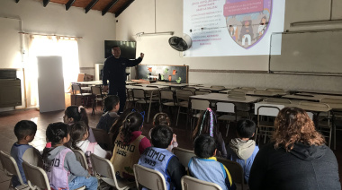 El Municipio llevó a cabo una jornada de Seguridad Vial en el Jardín de Infantes N° 917
