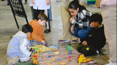 Wesner y Sileoni recorrieron la Feria Regional de Educación, Artes, Ciencias y Tecnología