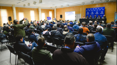 El intendente Wesner participó de la apertura del IX Taller Técnico de Caminos Rurales
