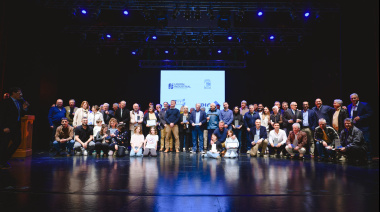 El Municipio realizó un merecido reconocimiento a empresarios y comerciantes locales