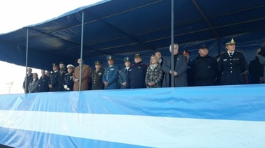 Se realizó el desfile por el Día de la Independencia en el Parque Avellaneda
