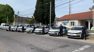 El intendente Maximiliano Wesner visitó la Comisaría De la Mujer y la Familia