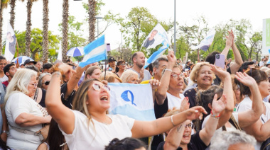 Axel Kicillof encabezó el cierre de campaña de Fuerza Patria: "El JP Morgan tomó el ministerio de Economía"