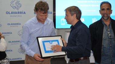 Olavarría recibió la distinción de “Municipio comprometido con la niñez y la adolescencia”