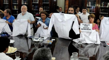 El Frente de Unidad Docente le pidió a Vidal que aumente los salarios ante la “dramática devaluación”
