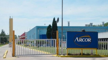 Por el desplome de las ventas, Arcor adelanta vacaciones de más de 2500 empleados