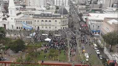 Macri y la marcha del #SiSePuede con poca convocatoria en la ciudad